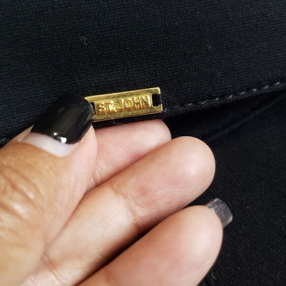 St. John Ruffled Blazer M - Picture 3 of 7